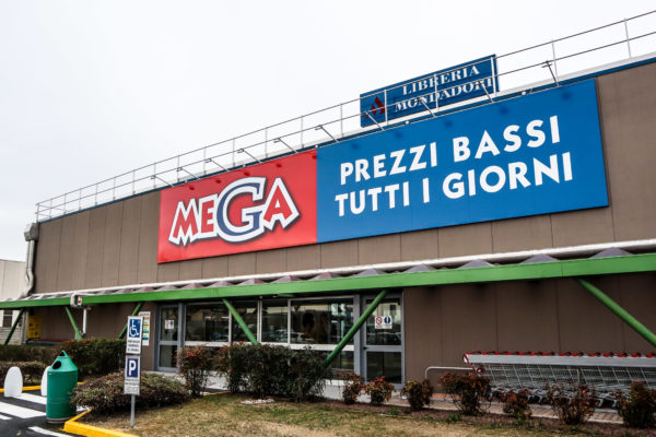 MEGA S. Maria di Sala (VE) Gruppo Unicomm installazione a cura di IBC srl